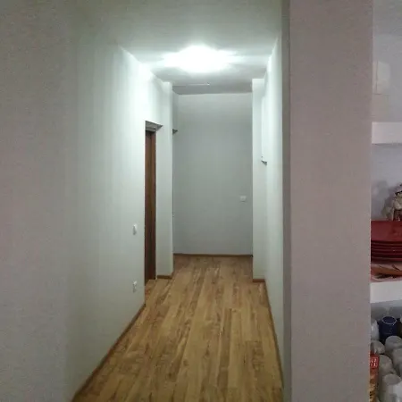 Apartment Theresia *
